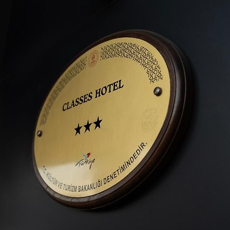 Classes Hotel Airport Istanbul Exteriör bild
