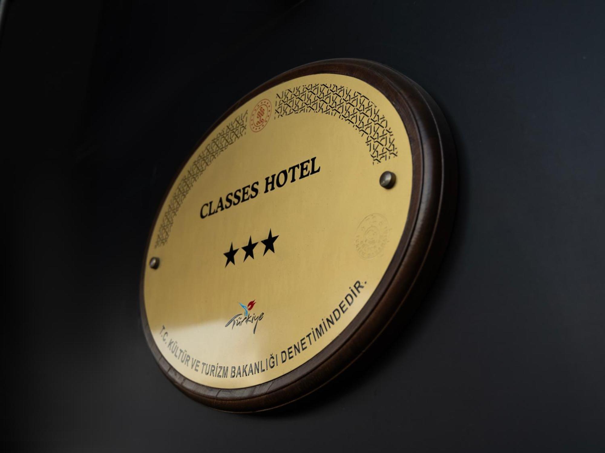 Classes Hotel Airport Istanbul Exteriör bild